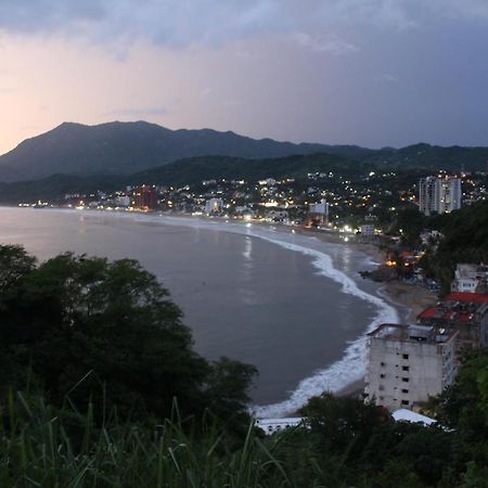 Casa Mexicana La Reyna Manzanillo Bagian luar foto