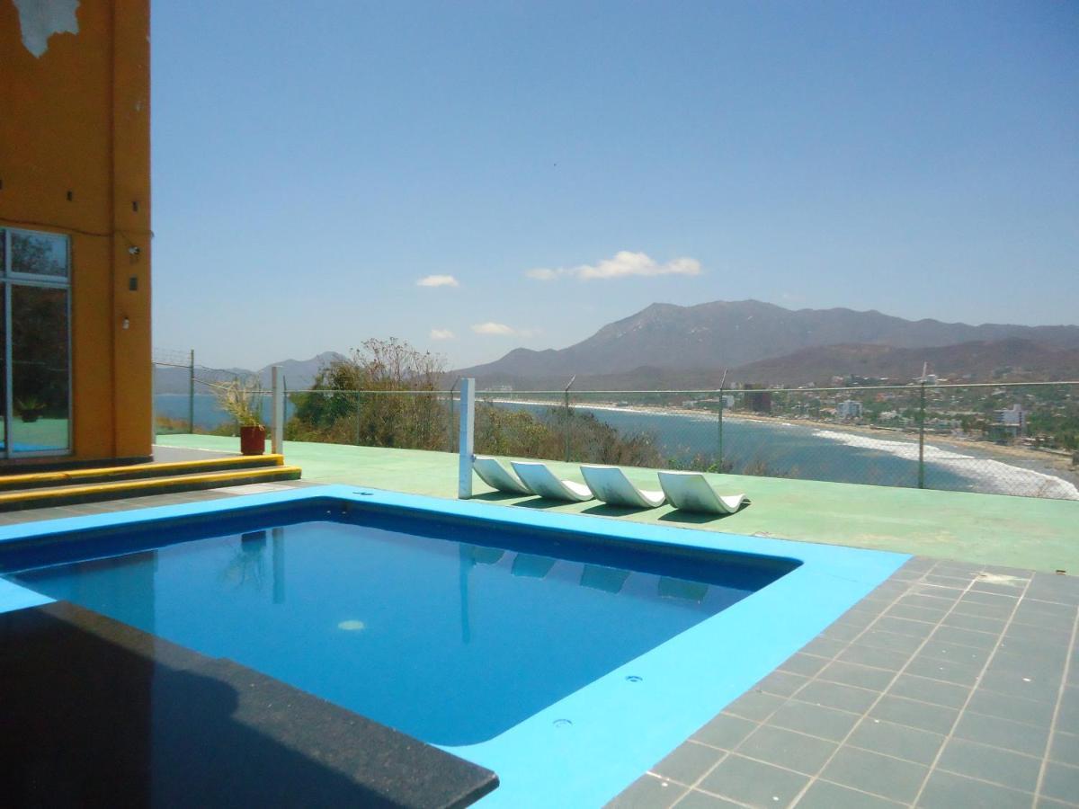 Casa Mexicana La Reyna Manzanillo Bagian luar foto