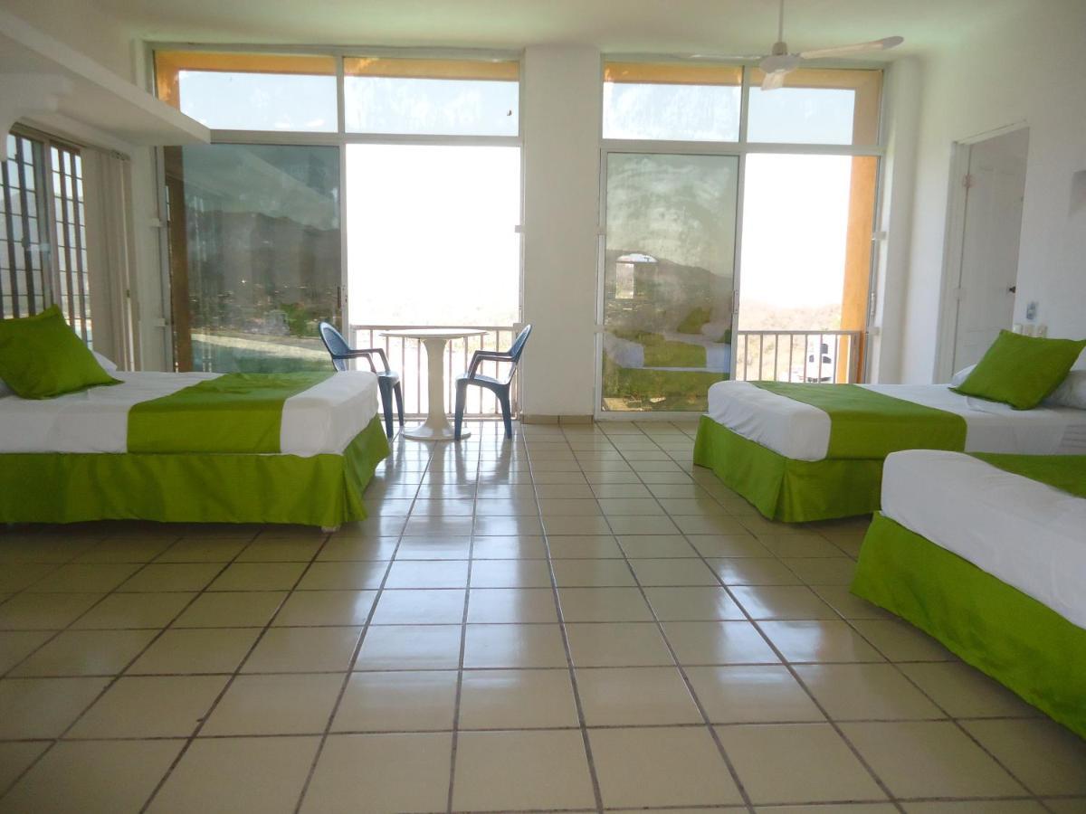Casa Mexicana La Reyna Manzanillo Bagian luar foto