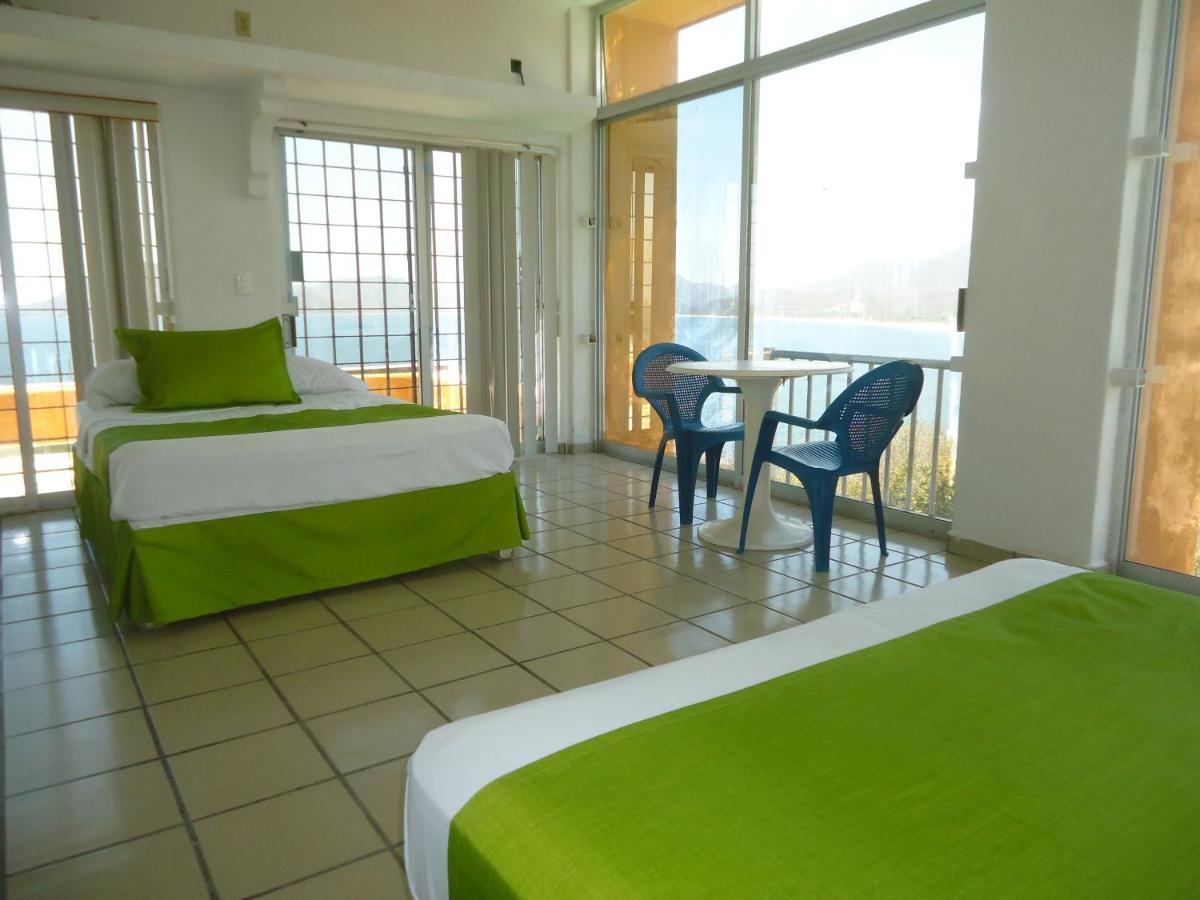 Casa Mexicana La Reyna Manzanillo Bagian luar foto